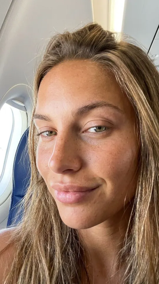 Chloe · Are you serious? · Airplane seat